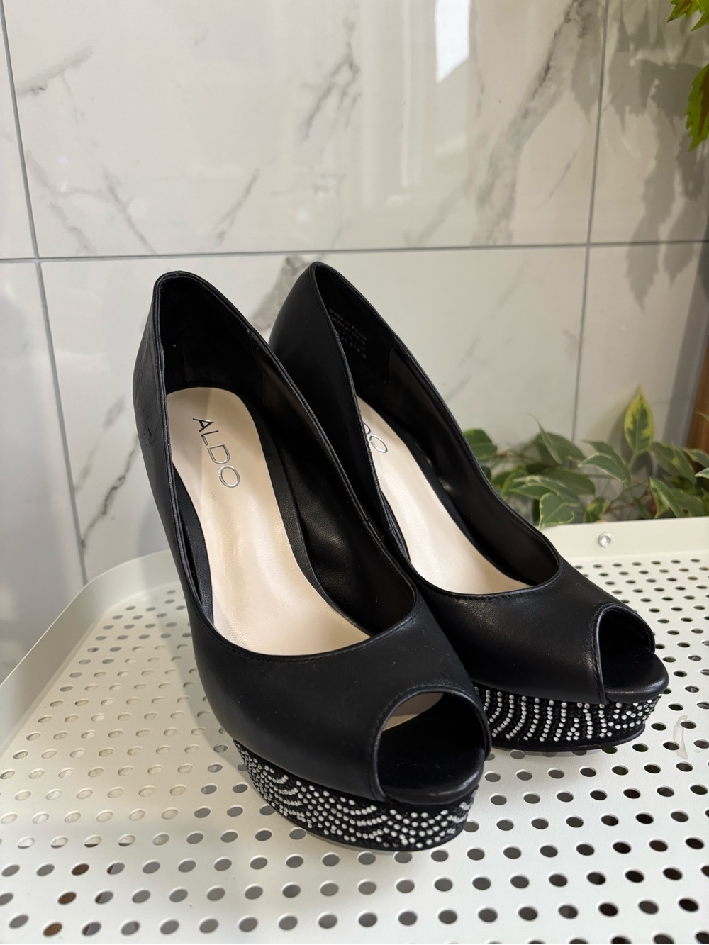 ALDO Black Peep Toe Rhinestone Platform Stiletto Pumps Heels Size 7